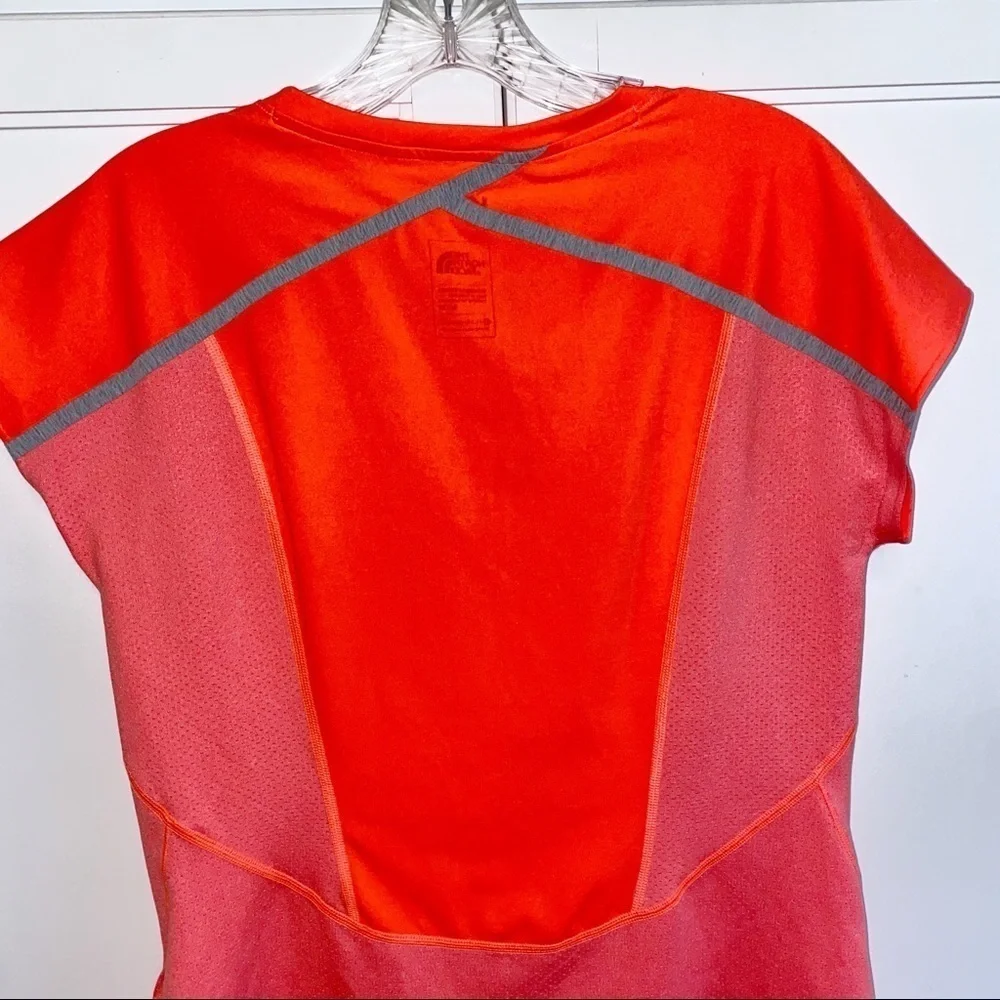 The North Face Florescent Orange T-shirt Mountain Athletics Medium Gorpcore - Picture 5 of 11